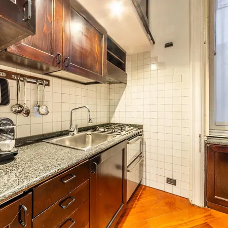 Solferino Charme Apartment Milan